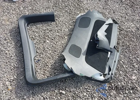 2024 Tesla Model Y Long Range Dual Motor All-Wheel Drive from USA, damaged, VIN 7SAYGDEE2RA266970